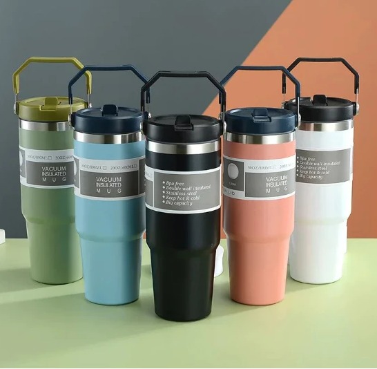 GARRAFA TÉRMICA COM CANUDO 900ML