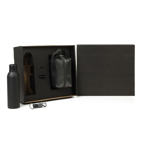 KIT NECESSAIRE, GARRAFA E CHAVEIRO - 3 PÇS