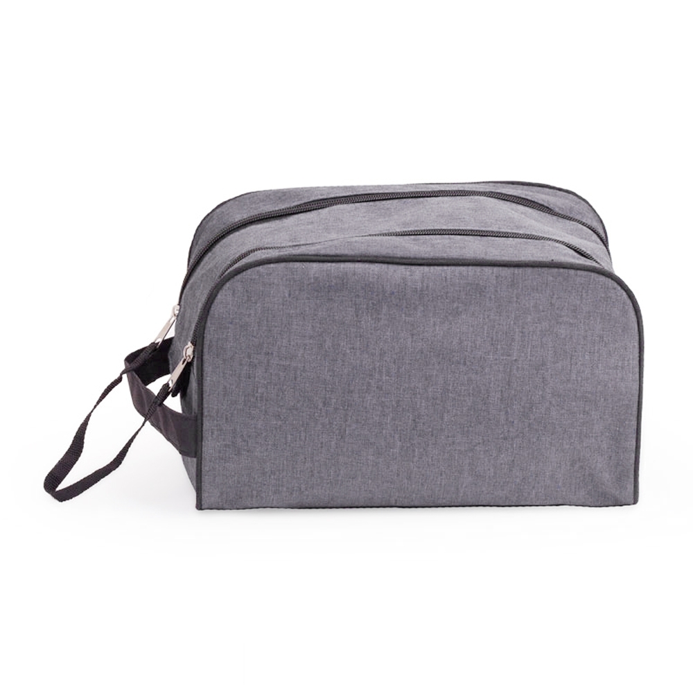 NECESSAIRE