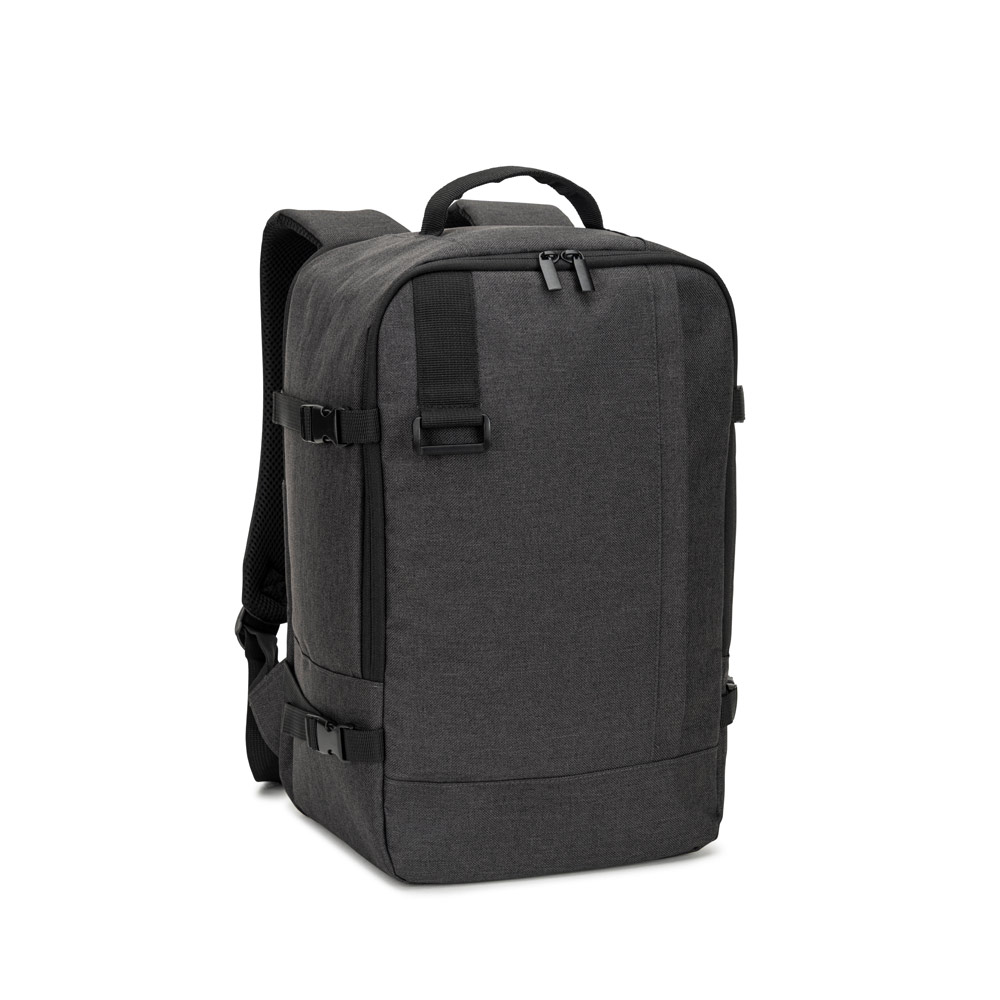 CIES. Mochila desenvolvida para cumprir as dimensões exigidas pelas companhias aéreas em poliéster reciclado 600D de alta densidade com acabamento repelente à água (20 L)