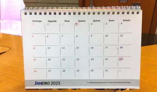 Calendário de mesa 15x21